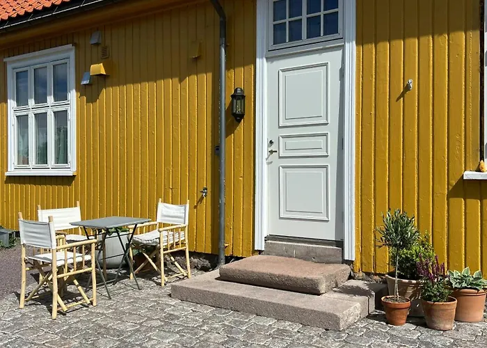 펜션 Historic At Karljohansvern In